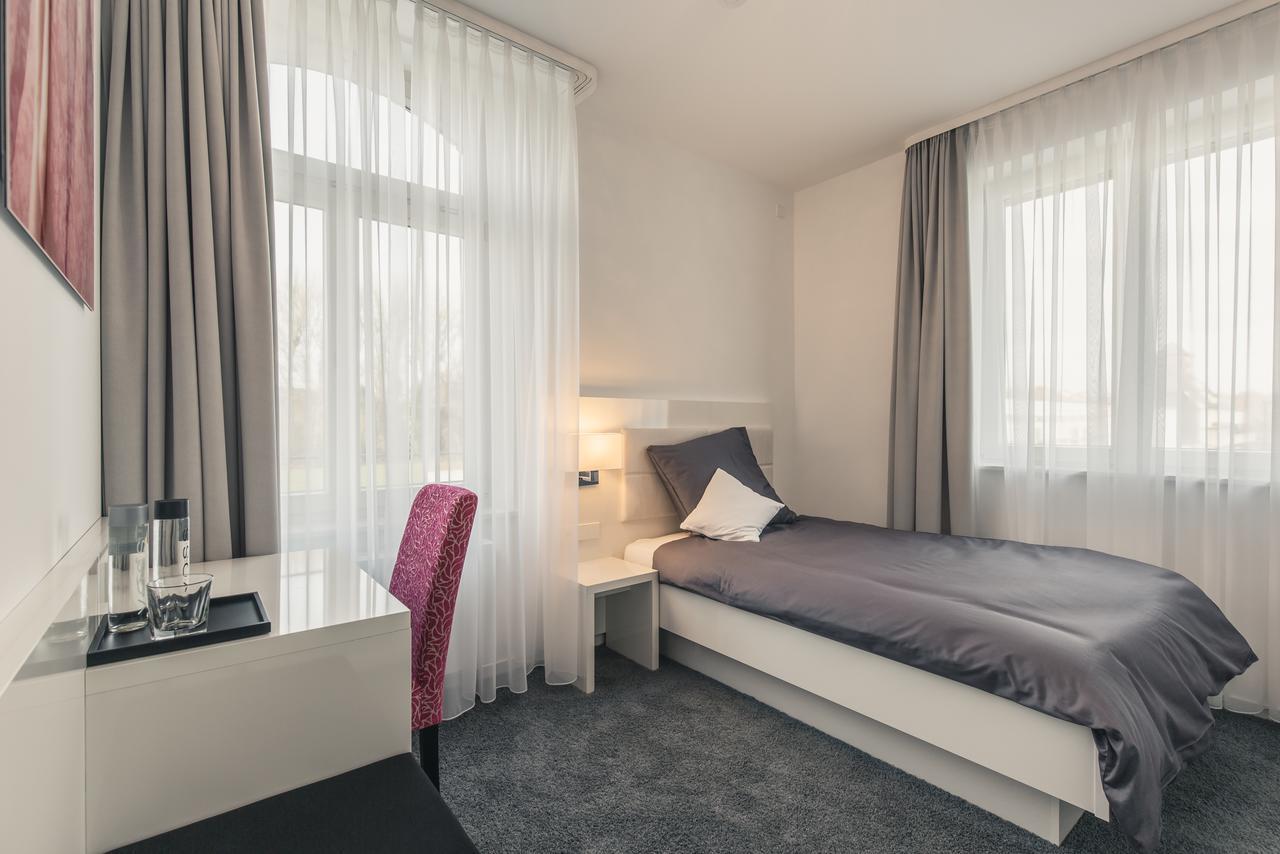 Bed and Breakfast Bahnlounge 1907 Нойенштадт-ам-Кохер Экстерьер фото